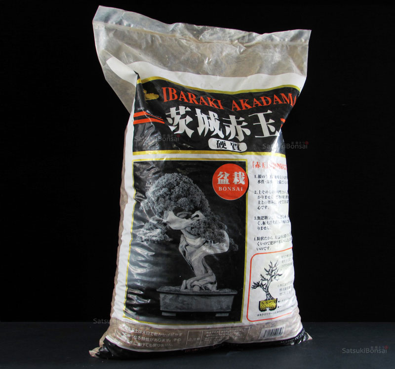 Akadama-grossa.jpg Terra Akadama Ibaraki grano grosso 14lt - immagine 1